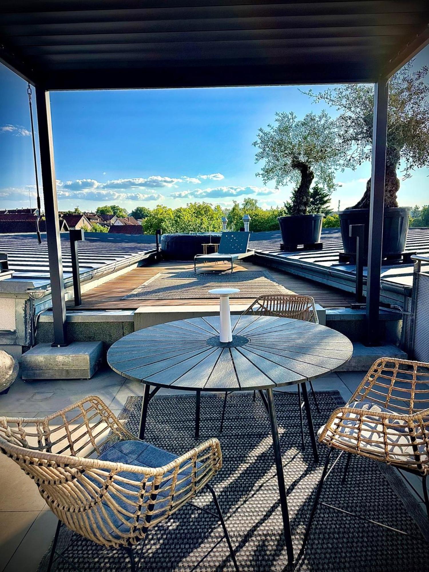 Luxus Loft Ueber Den Daechern Von Roding Exteriér fotografie